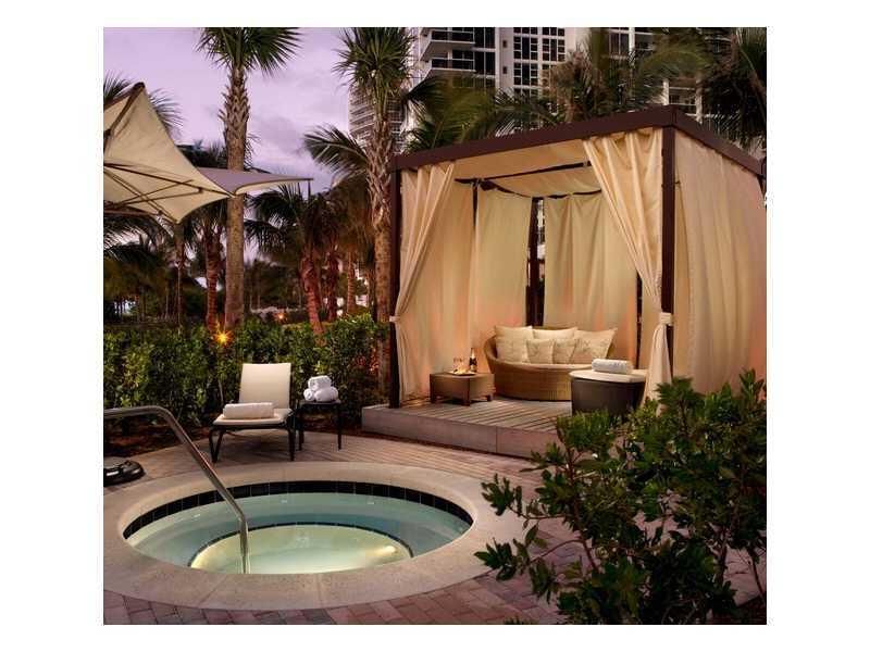 Real estate property located at 10295 COLLINS AV #1202, Miami-dade, One Bal Harbour, Bal Harbour, FL