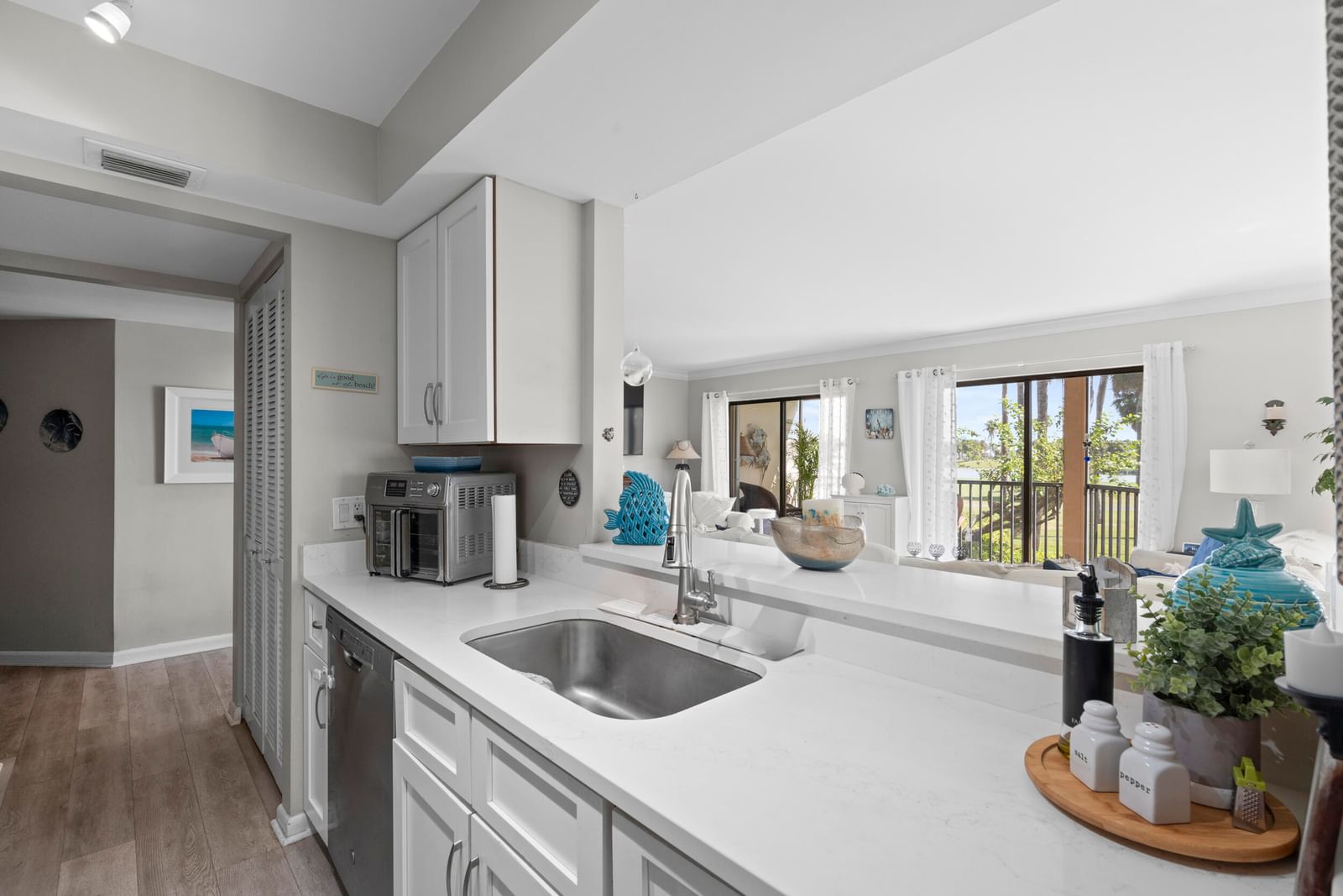 Real estate property located at 233 Edgewater #104, Martin, Riverwood Condo, Hutchinson Island, FL, US