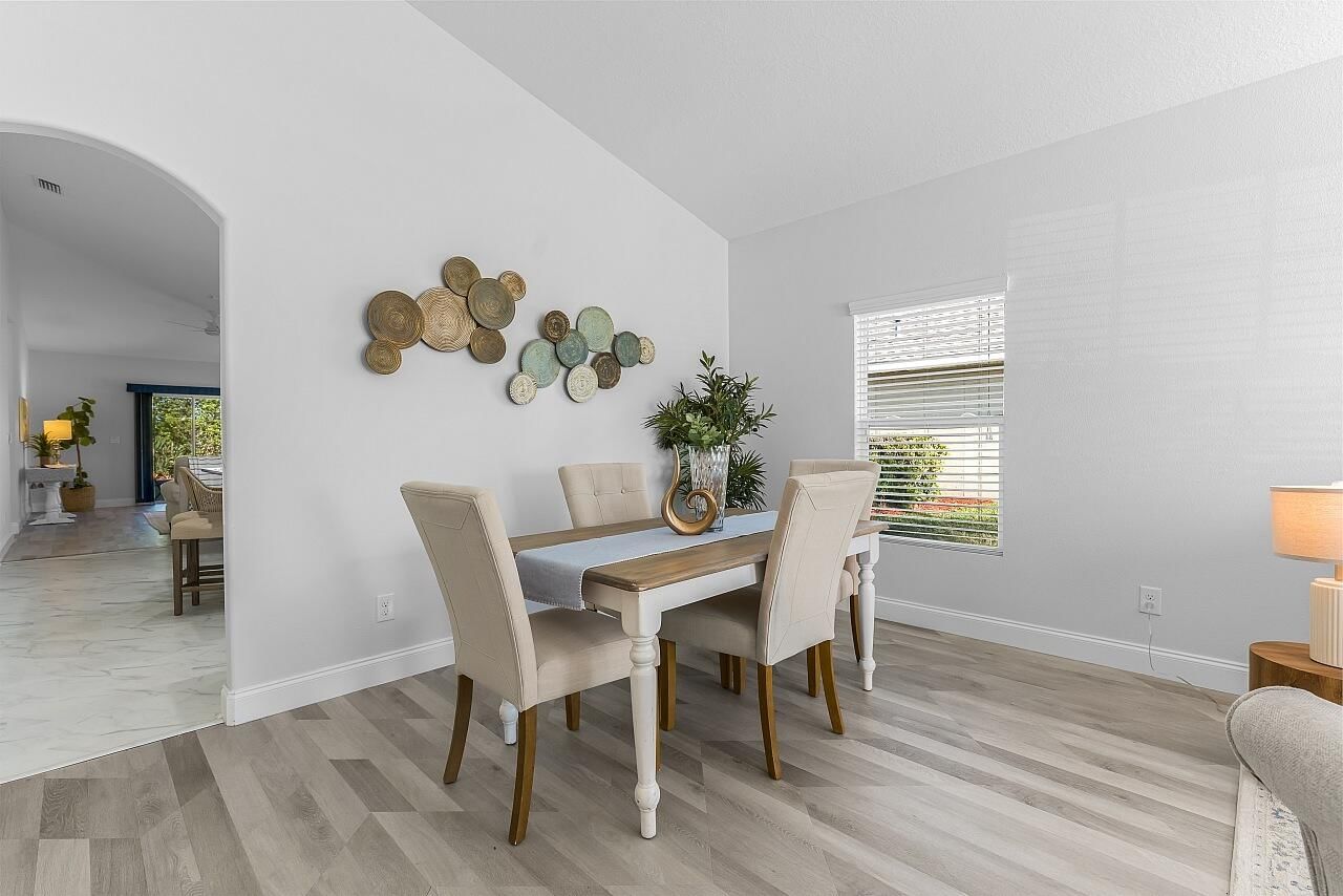 Real estate property located at 535 Valencia, Indian River, Citrus Springs Village, Vero Beach, FL, US