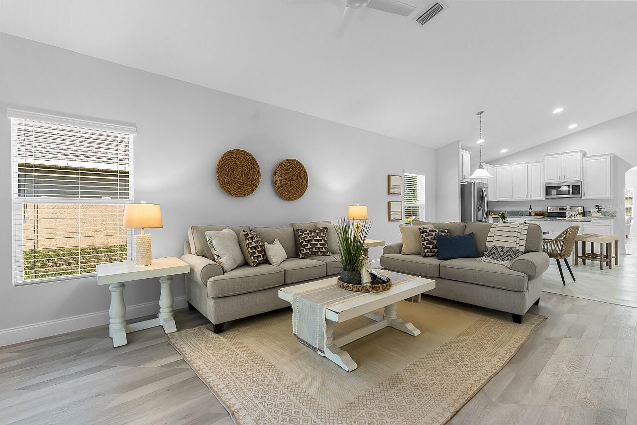 Real estate property located at 535 Valencia, Indian River, Citrus Springs Village, Vero Beach, FL, US