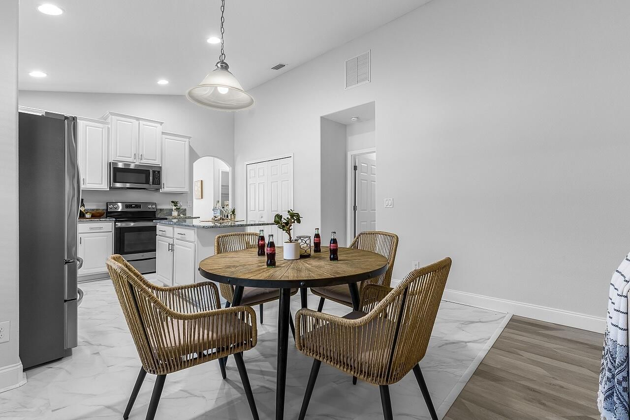 Real estate property located at 535 Valencia, Indian River, Citrus Springs Village, Vero Beach, FL, US
