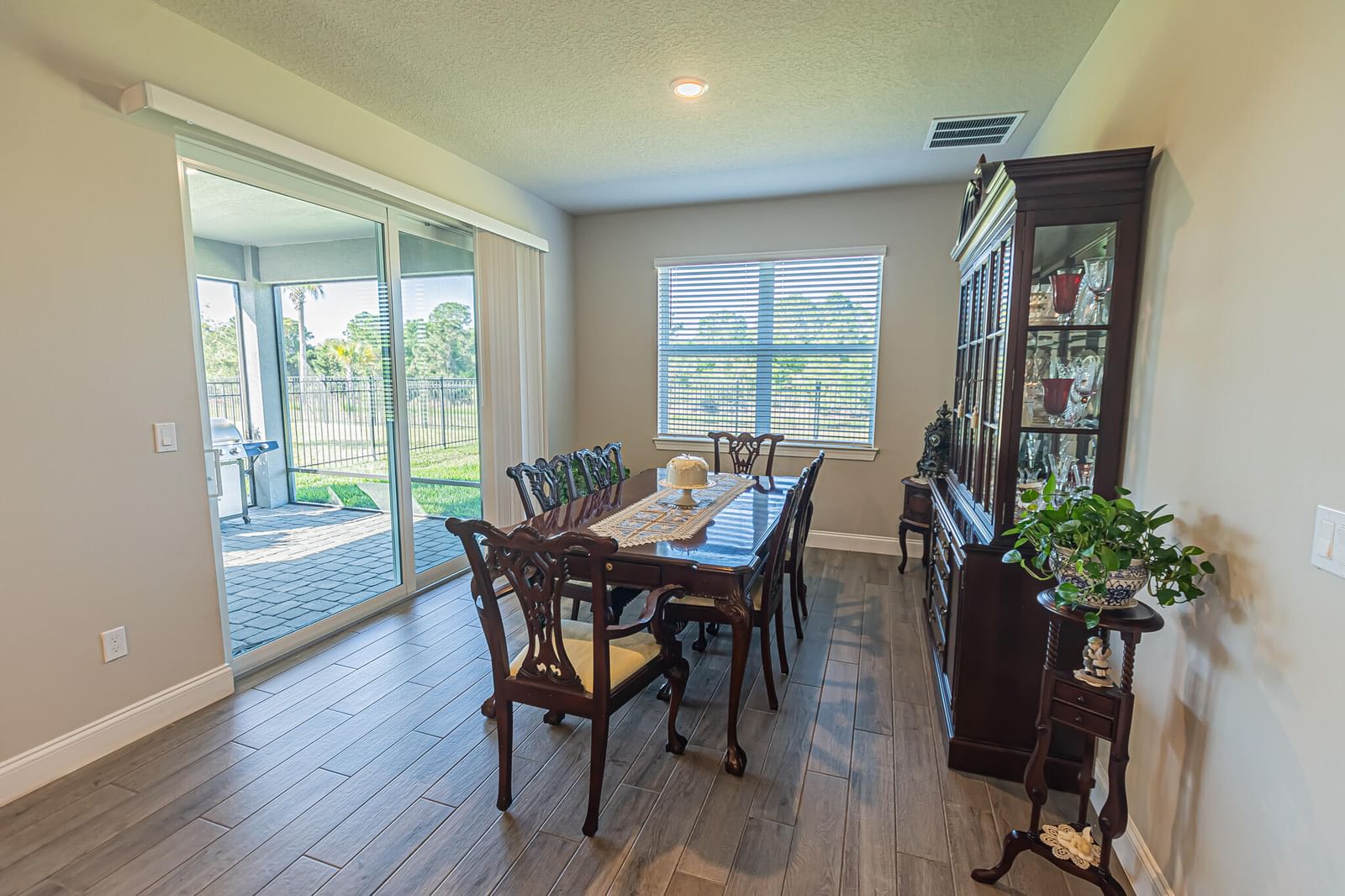 Real estate property located at 8993 Dahlia, St Lucie, Azalea, Port St Lucie, FL, US