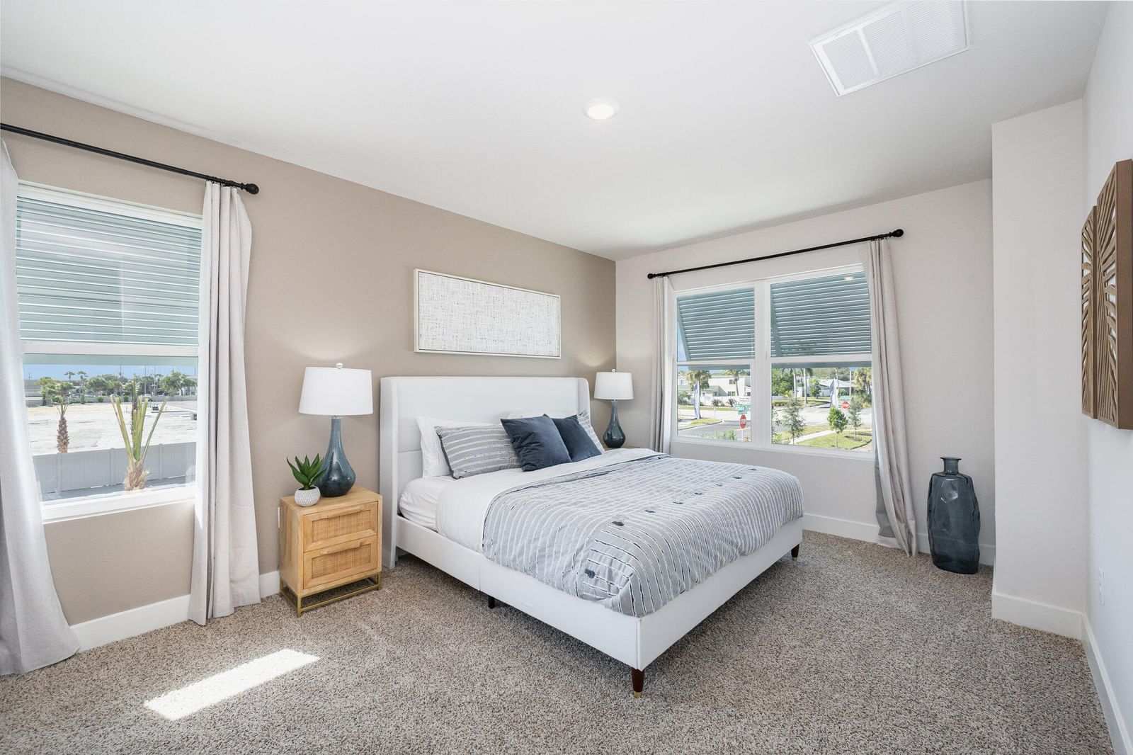 Real estate property located at 8176 Cobblestone, St Lucie, Creekside Plat No. 6, Fort Pierce, FL, US