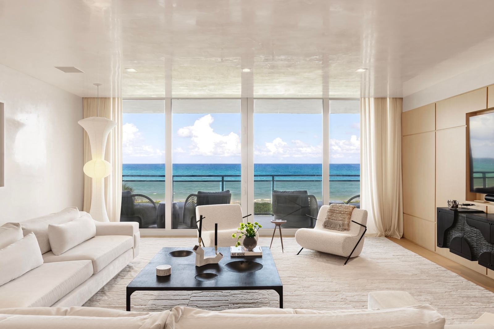 Real estate property located at 3100 Ocean #203s, Palm Beach, Palm Beach Hampton Condo, Palm Beach, FL, US