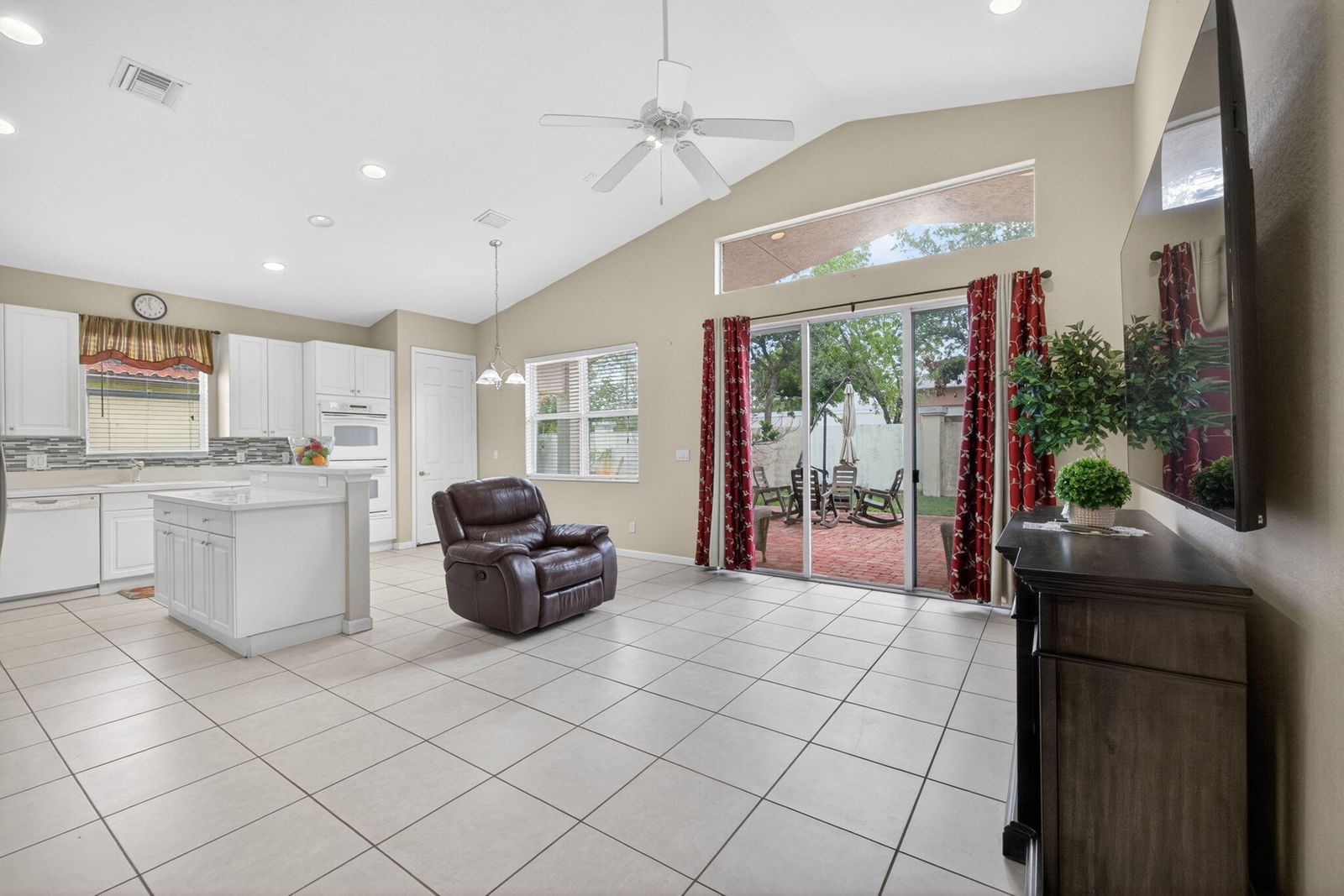 Real estate property located at 1708 Jamesport, St Lucie, Second Replat Of Portofino, Port St Lucie, FL, US