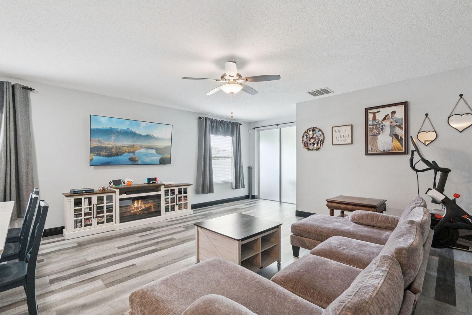 Real estate property located at 2020 Nations, Osceola, Anthem Park Ph 3b, ,, FL, US