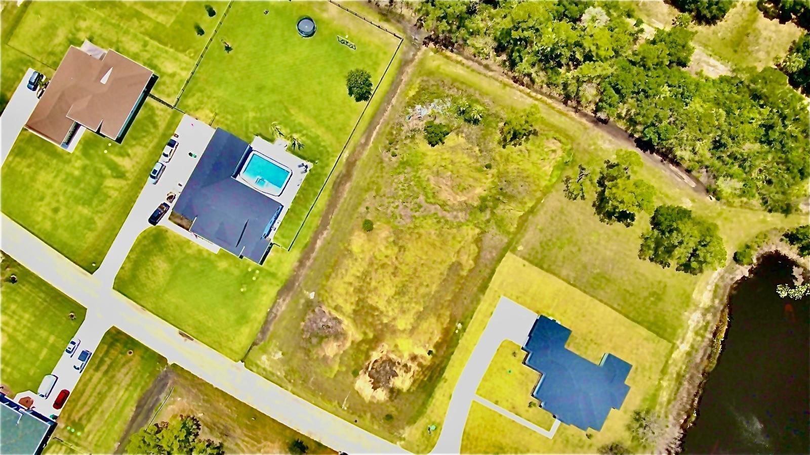 Real estate property located at 10627 Lighter Wood, St Lucie, Pine Hollow Units Three &, Fort Pierce, FL, US