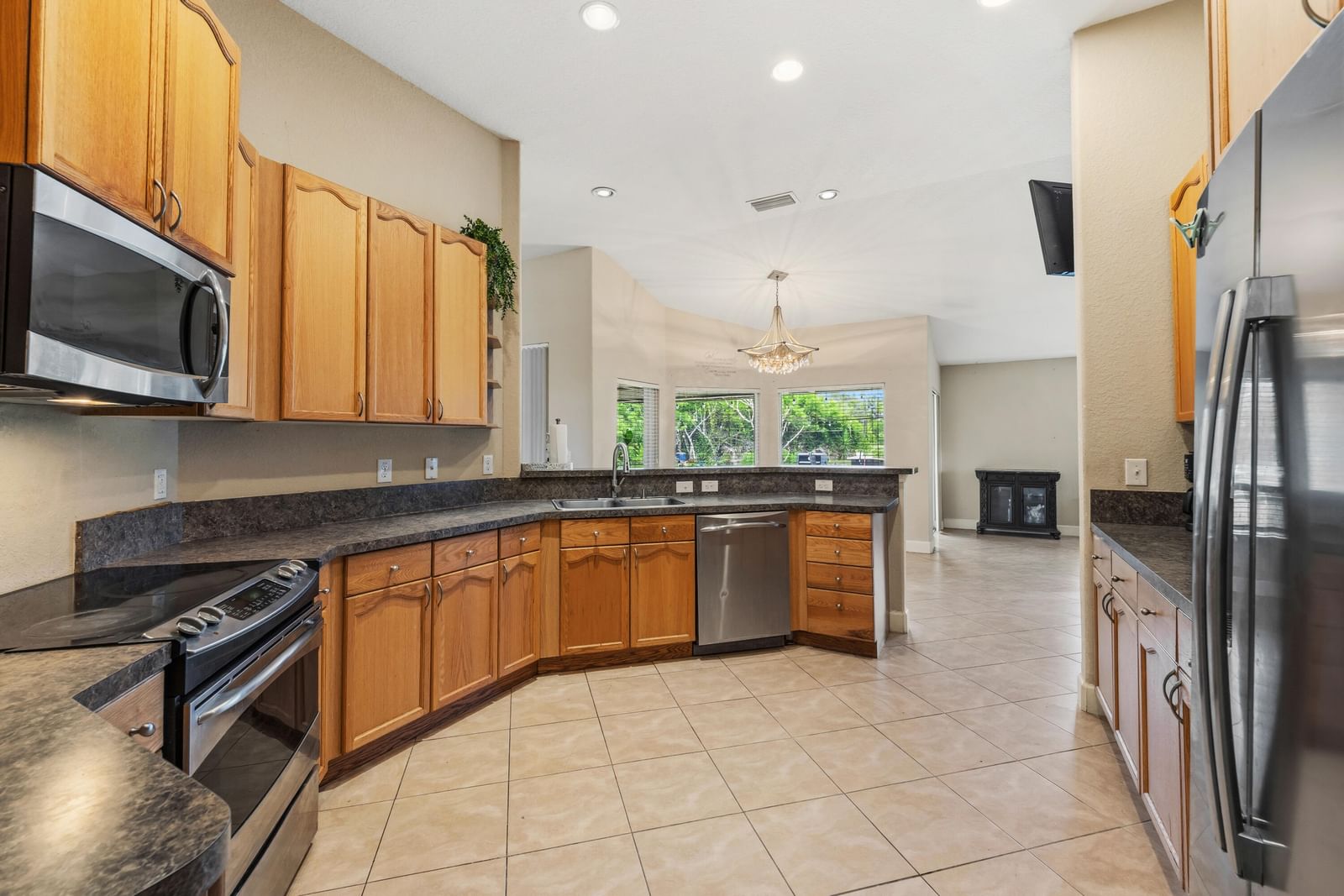 Real estate property located at 5514 West Lundy, St Lucie, Port St Lucie Section 47, Port St Lucie, FL, US