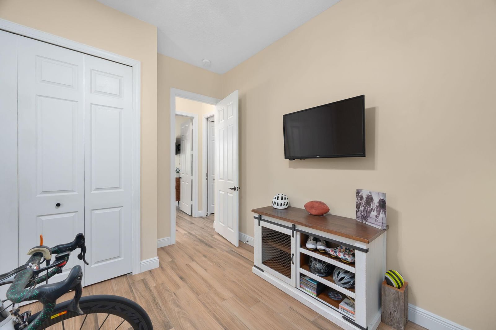 Real estate property located at 7120 Shanas, St Lucie, St Lucie Gardens Subdivisi, Port St Lucie, FL, US