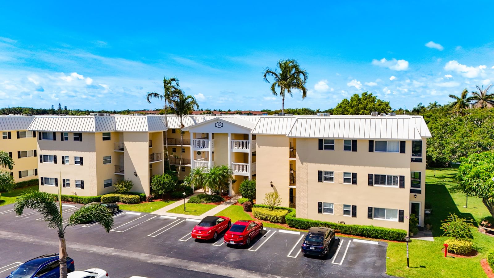 Real estate property located at 12 Colonial Club #202, Palm Beach, Colonial Club Condo Sec 2, Boynton Beach, FL, US