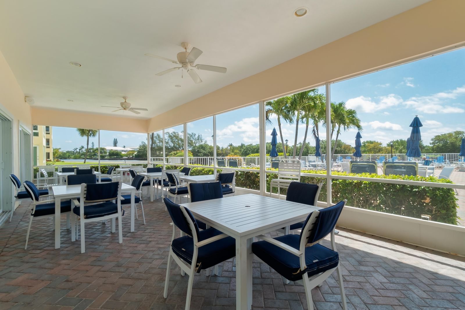 Real estate property located at 12 Colonial Club #202, Palm Beach, Colonial Club Condo Sec 2, Boynton Beach, FL, US