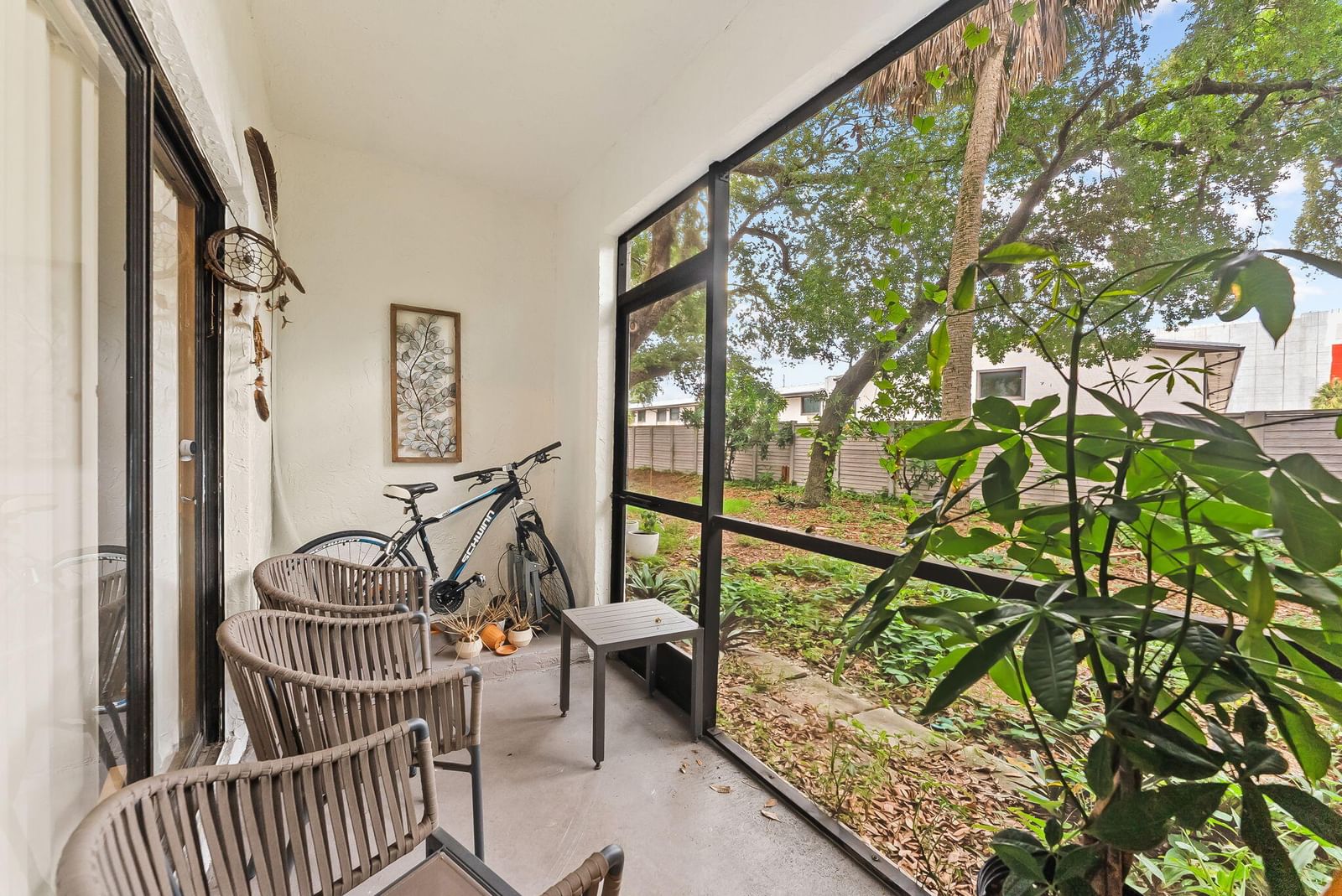 Real estate property located at 2550 18th #2103, Broward, Marina Oaks Condo, Fort Lauderdale, FL, US