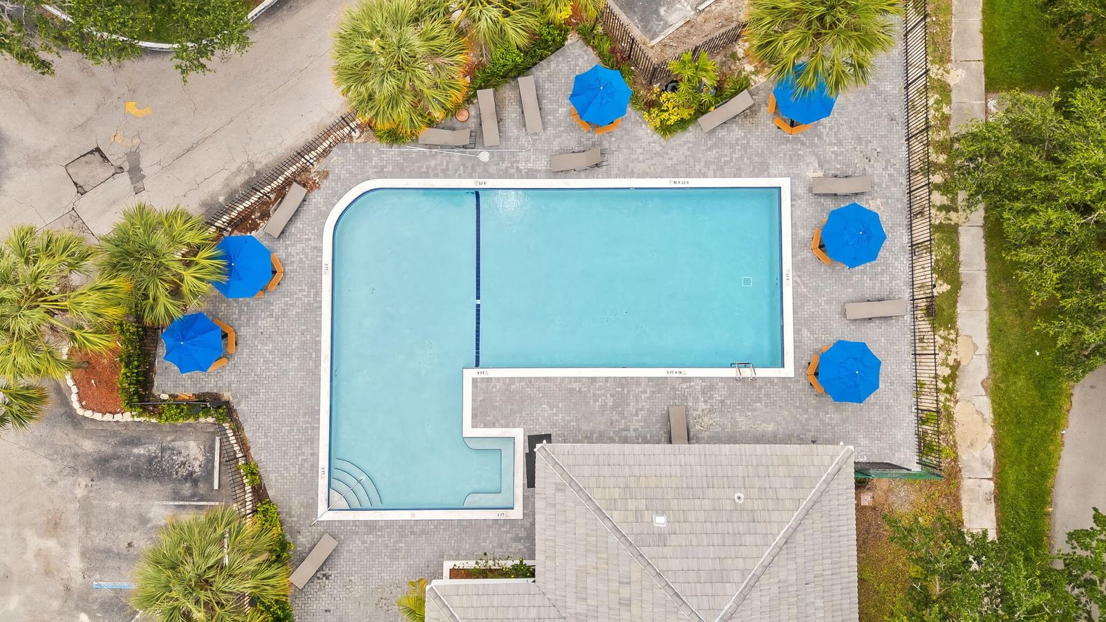 Real estate property located at 2550 18th #2103, Broward, Marina Oaks Condo, Fort Lauderdale, FL, US