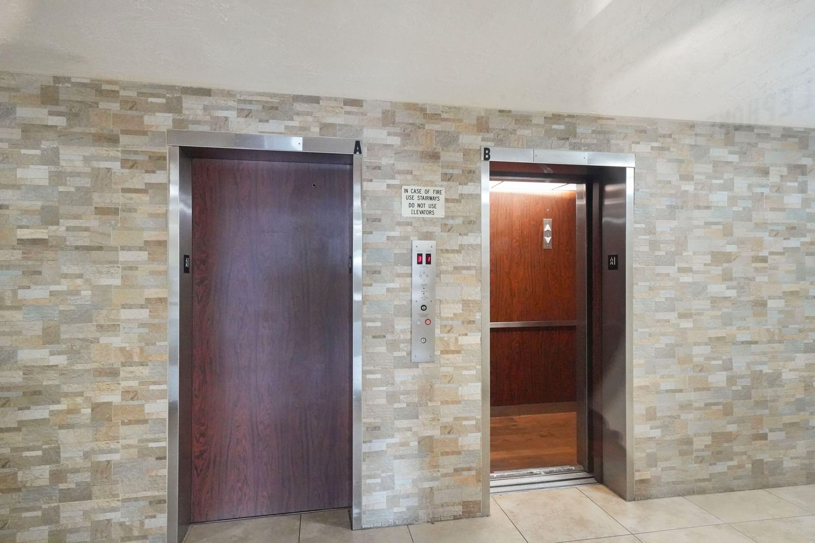 Real estate property located at 7100 17th #220, Broward, Omega Condo No 3, Plantation, FL, US