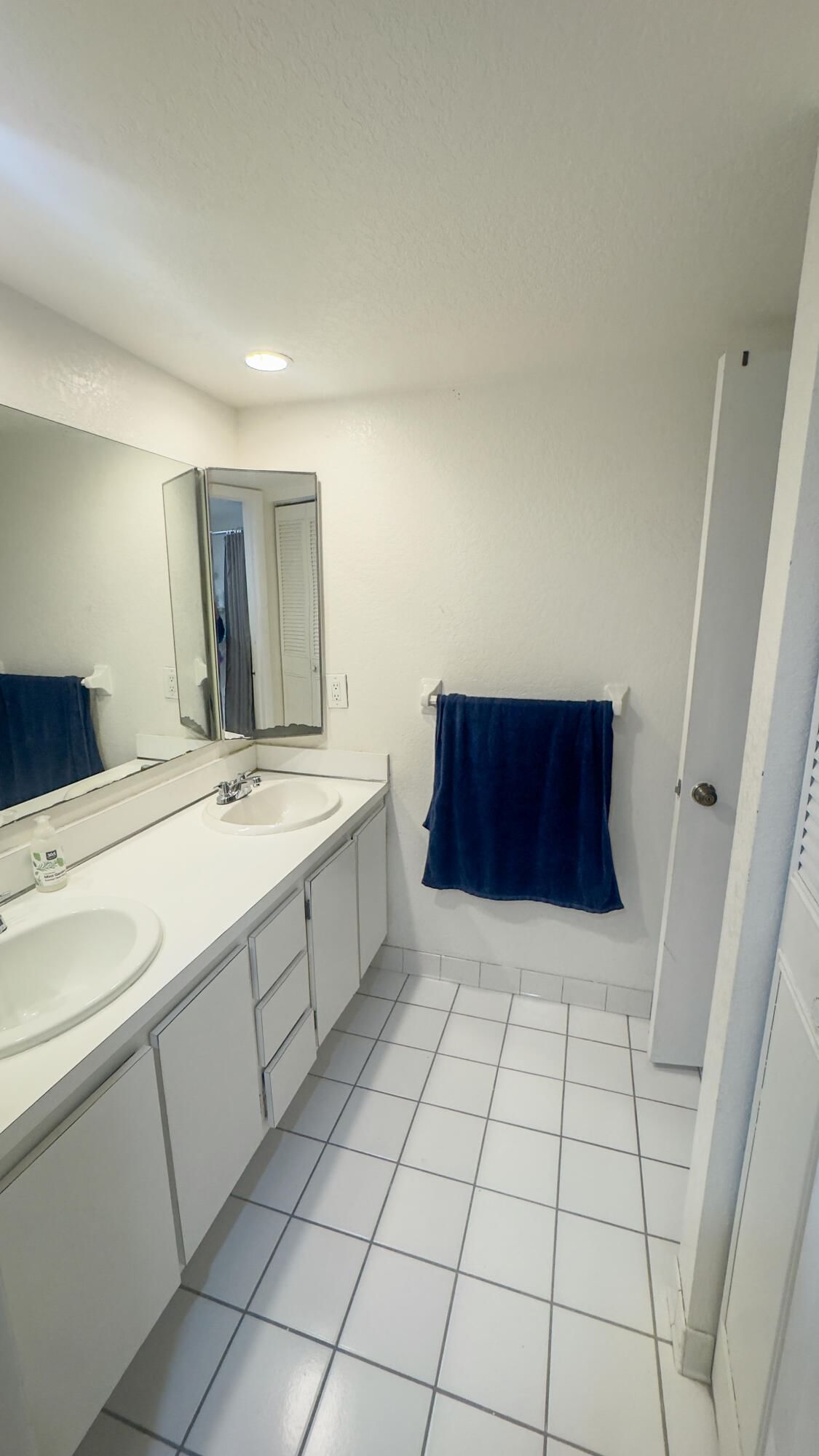 Real estate property located at 407 Arabian, Palm Beach, Lakewood 1st Addition Of P, Palm Springs, FL, US