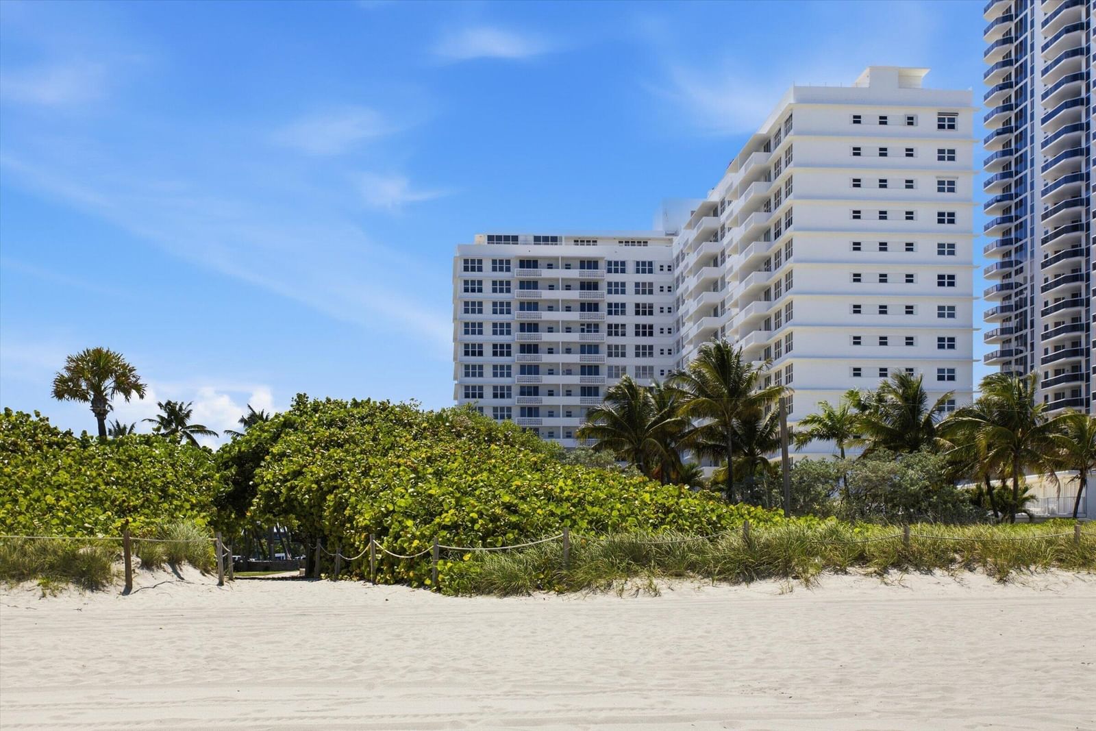 Real estate property located at 4747 Collins #1109, Miami-dade, Mimosa Condo, Miami Beach, FL, US