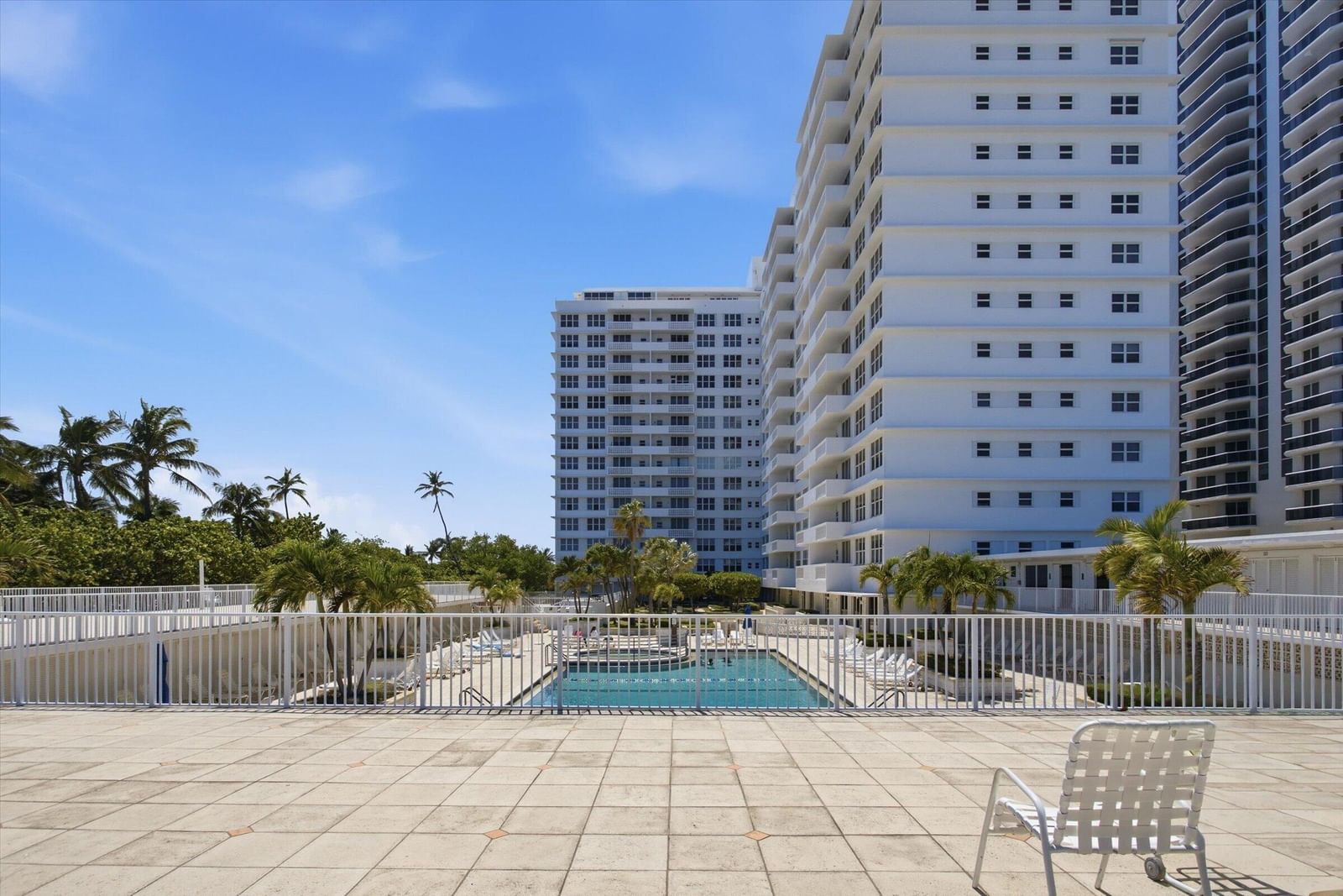 Real estate property located at 4747 Collins #1109, Miami-dade, Mimosa Condo, Miami Beach, FL, US