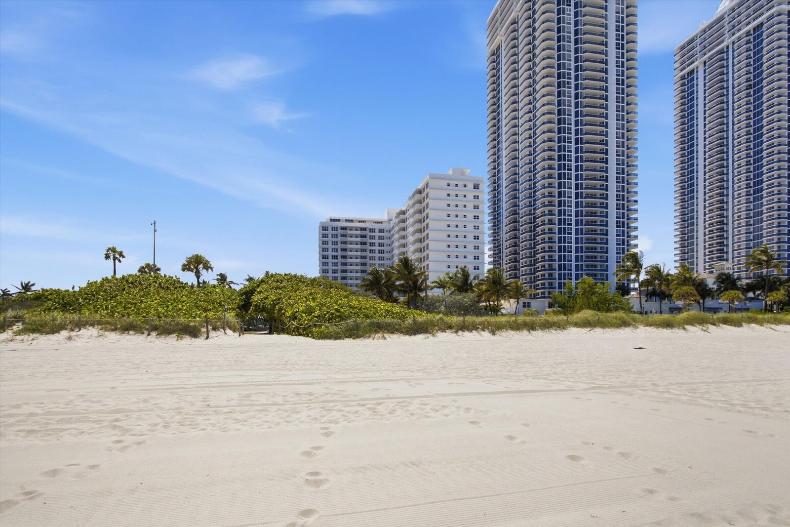 Real estate property located at 4747 Collins #1109, Miami-dade, Mimosa Condo, Miami Beach, FL, US