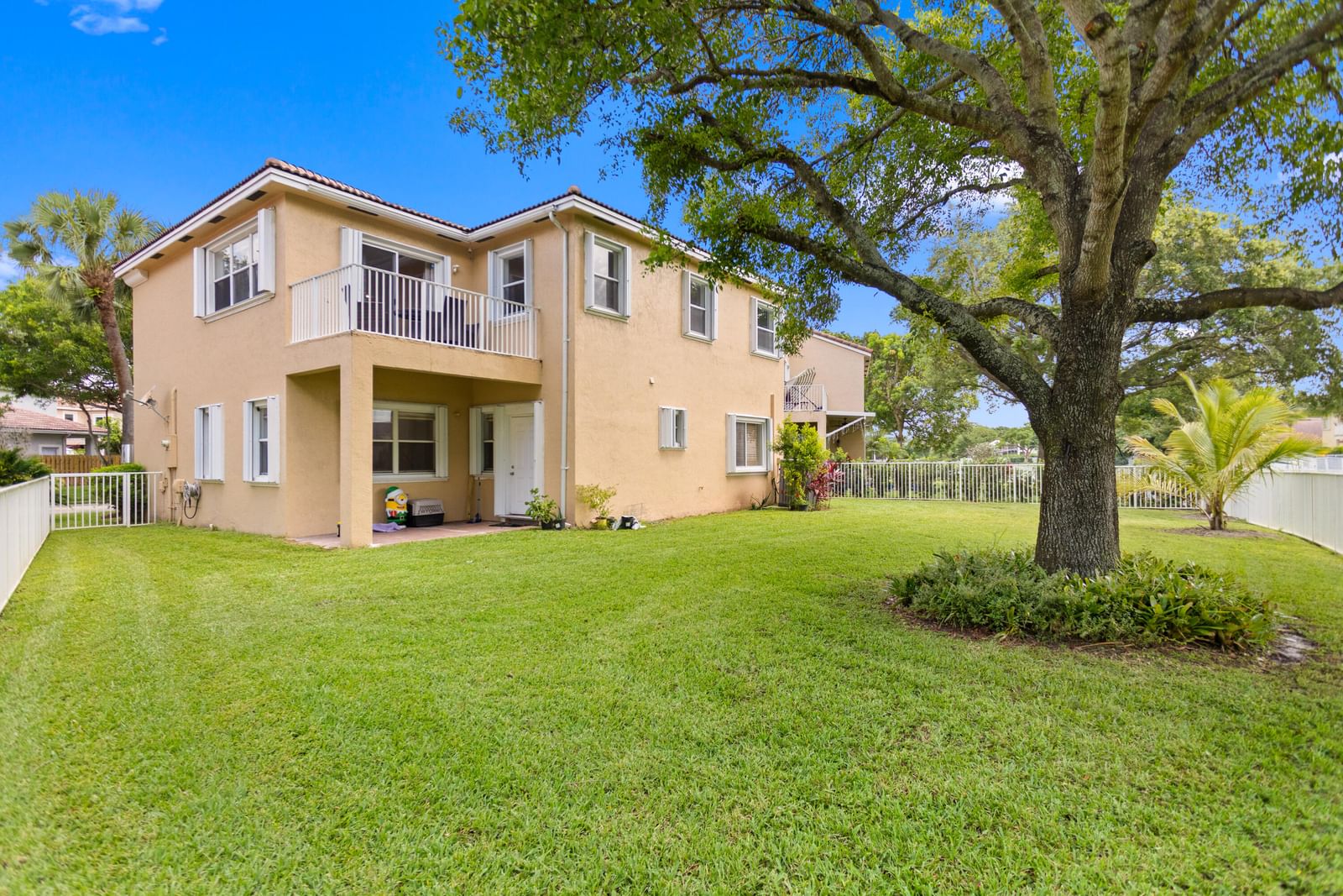 Real estate property located at 1753 74th, Broward, Walnut Creek Replat No 1, Pembroke Pines, FL, US