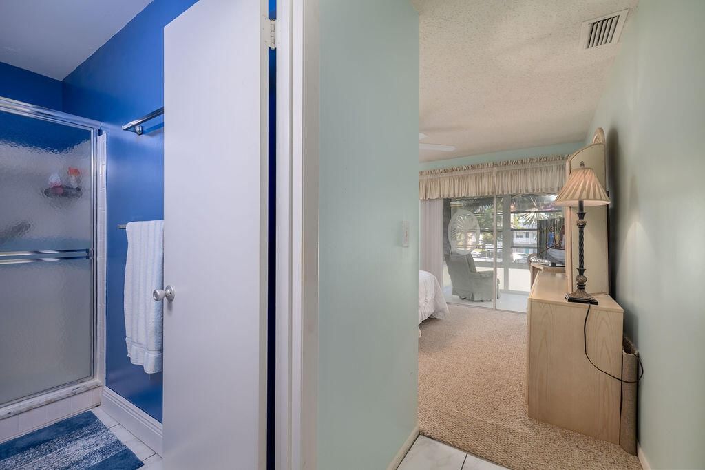 Real estate property located at 2929 Ocean #130-8, Martin, Cedar Pointe Condo, Stuart, FL, US
