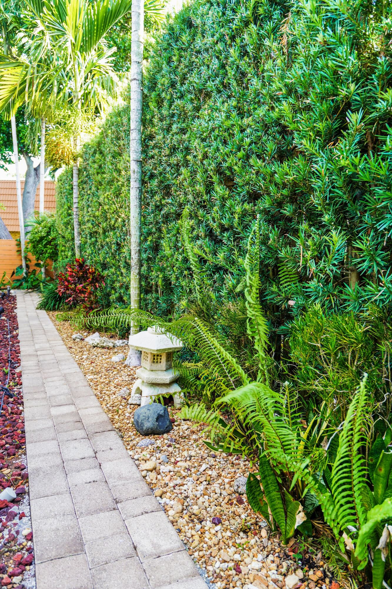 Real estate property located at 2807 13th, Broward, Crystal Heights, Deerfield Beach, FL, US