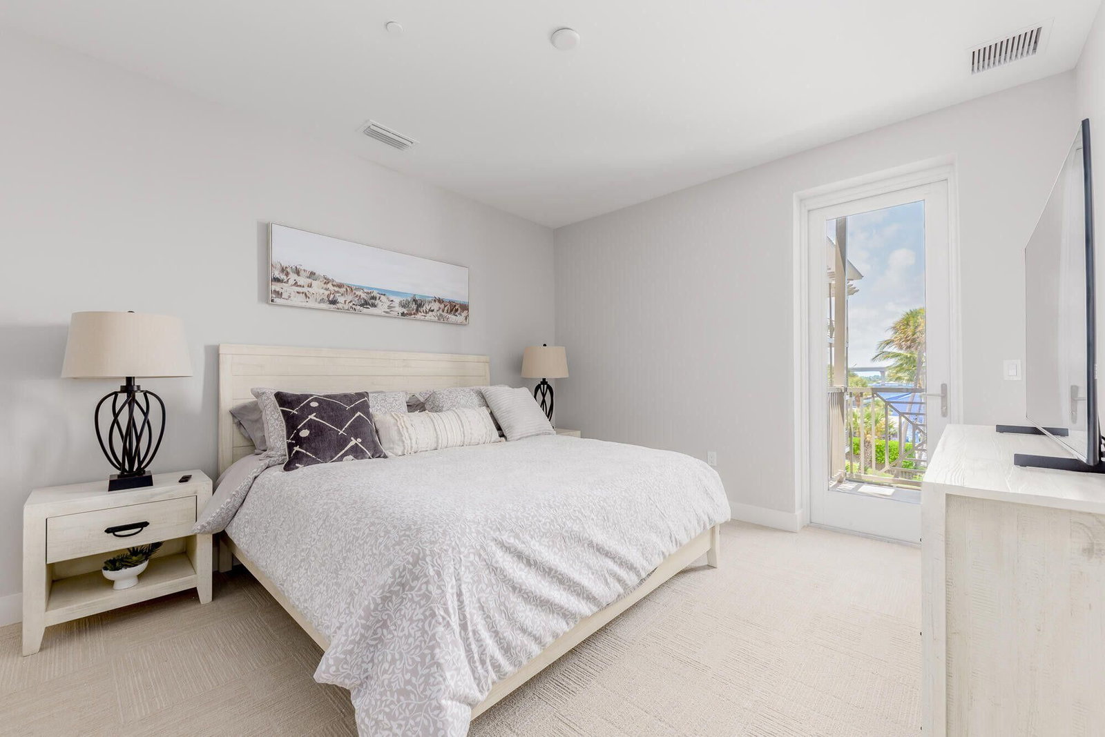 Real estate property located at 41 Seminole #305, Martin, Sailfish Cove Condominium, Stuart, FL, US