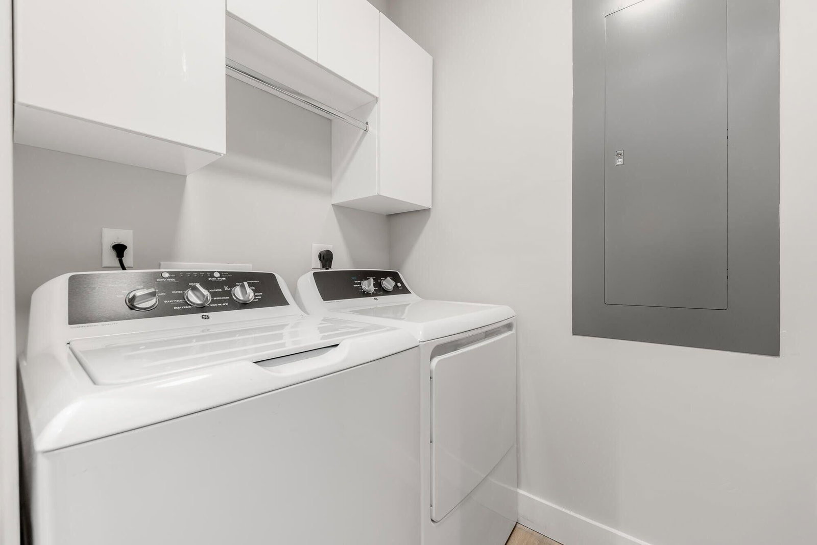 Real estate property located at 41 Seminole #305, Martin, Sailfish Cove Condominium, Stuart, FL, US