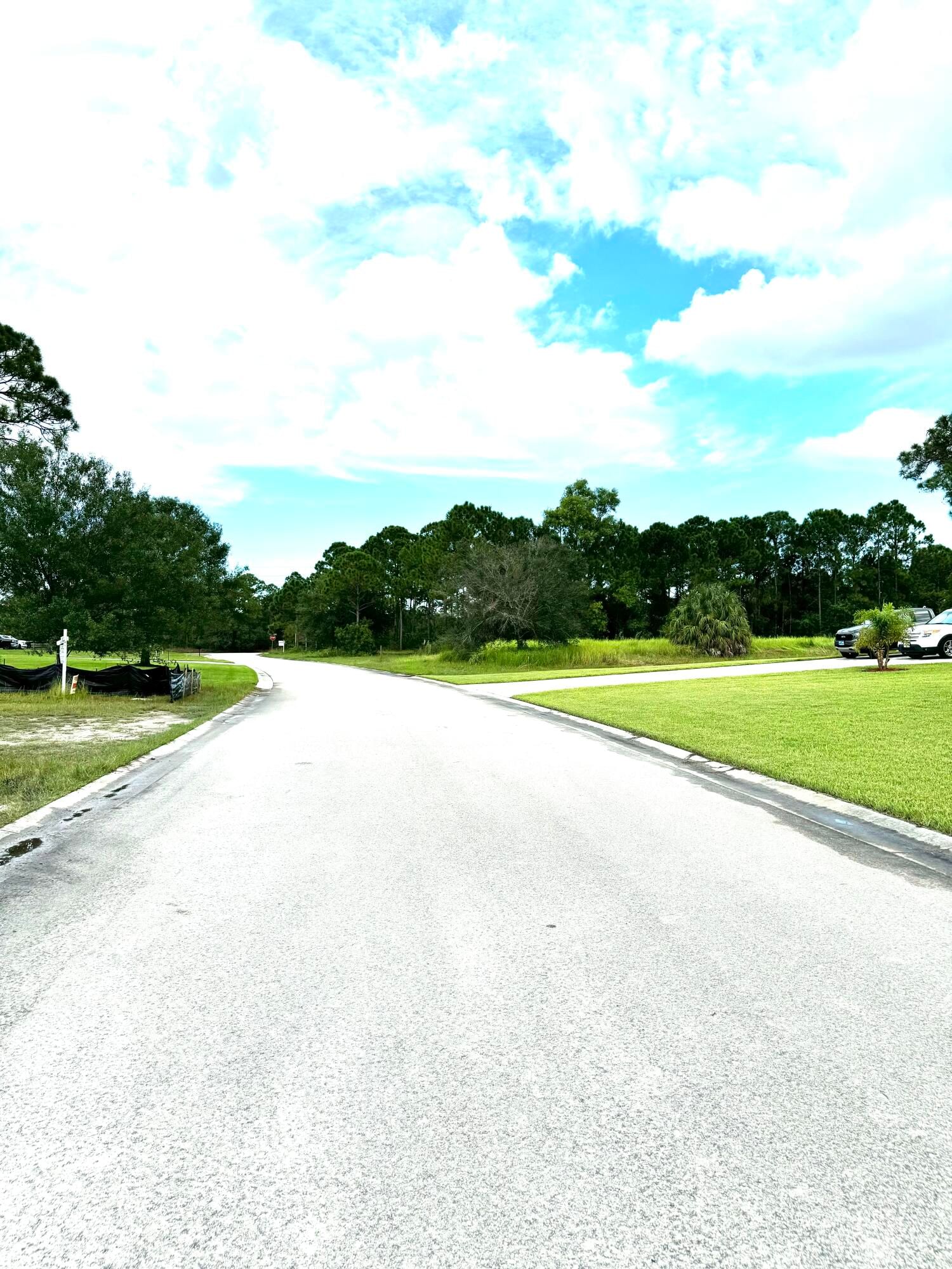 Real estate property located at 10615 Sugar Pine, St Lucie, Pine Hollow Units Tree & F, Fort Pierce, FL, US