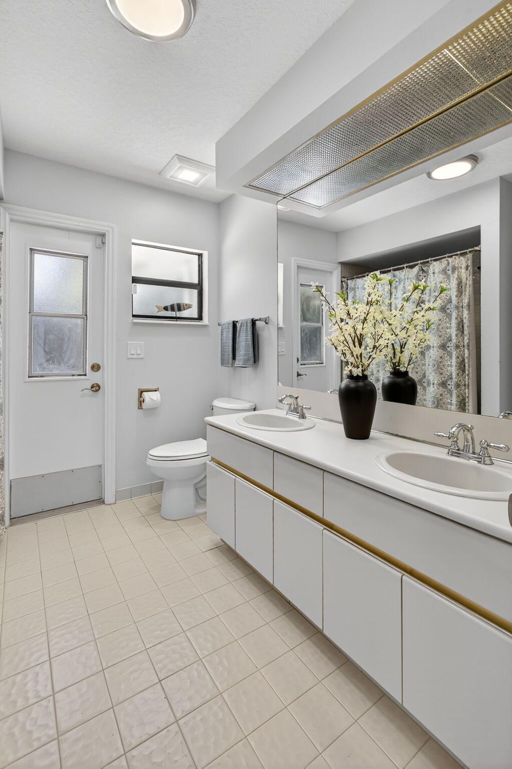 Real estate property located at 13 Saint Giles, Palm Beach, Pga Resort Community 2, Palm Beach Gardens, FL, US