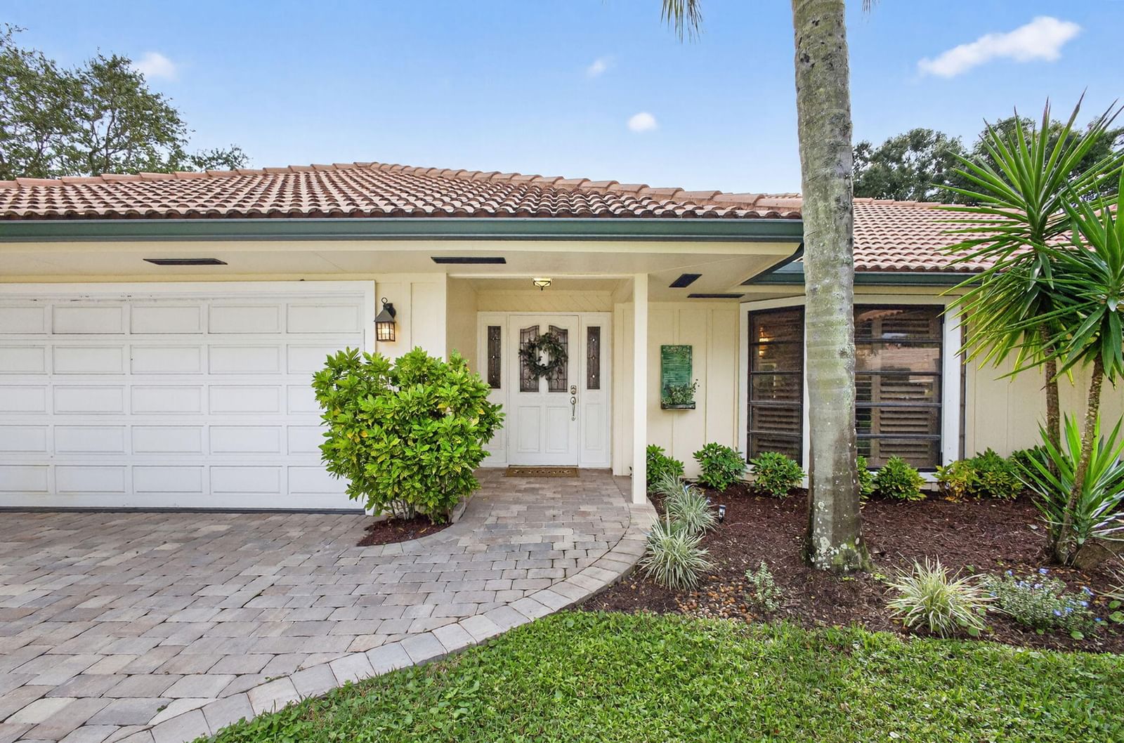 Real estate property located at 13 Saint Giles, Palm Beach, Pga Resort Community 2, Palm Beach Gardens, FL, US