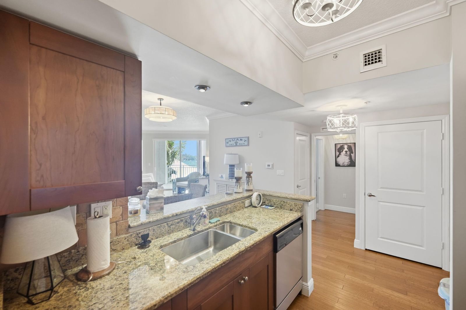 Real estate property located at 975 Flagler #302, Martin, Harborage Yacht Condo, Stuart, FL, US
