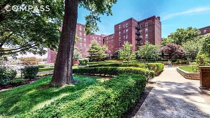 Real estate property located at 5635 Netherland #1G, Bronx, North Riverdale, New York City, NY