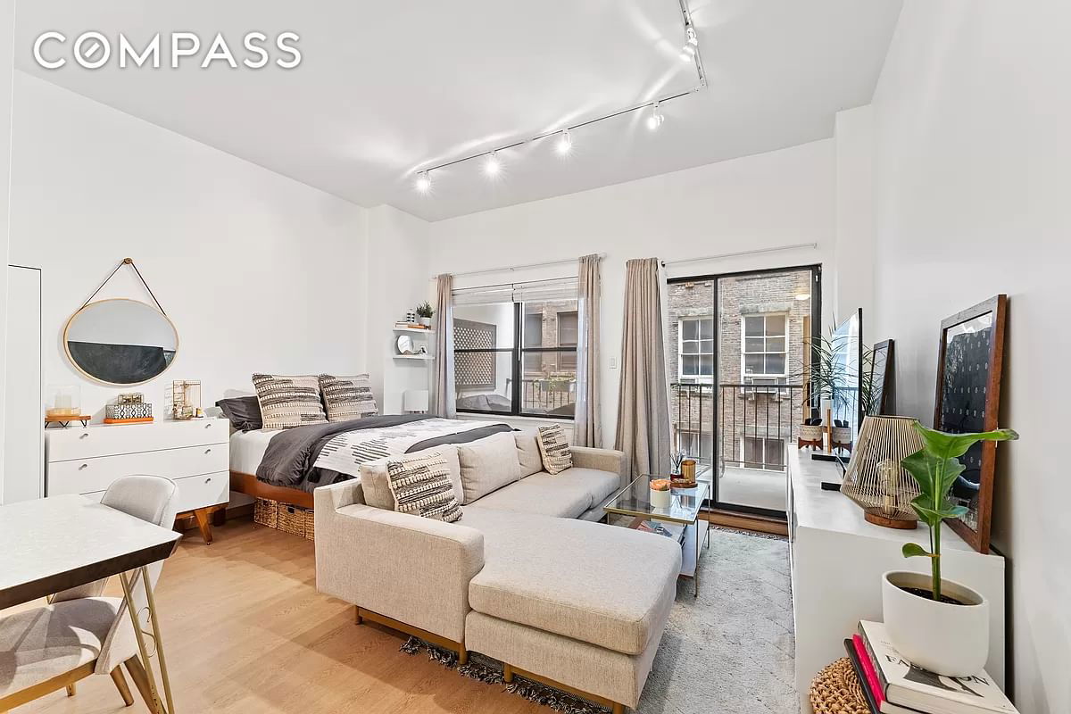 Real estate property located at 35 10th #3E, NewYork, Greenwich Village, New York City, NY