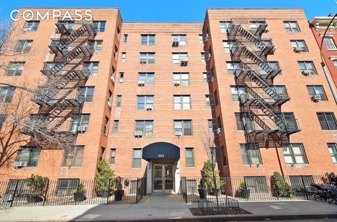 Real estate property located at 305 18th #6A, NewYork, Chelsea, New York City, NY