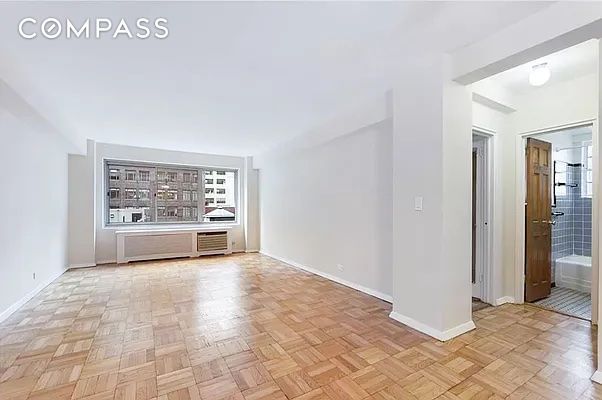 Real estate property located at 225 46th #6H, NewYork, Midtown East, New York City, NY