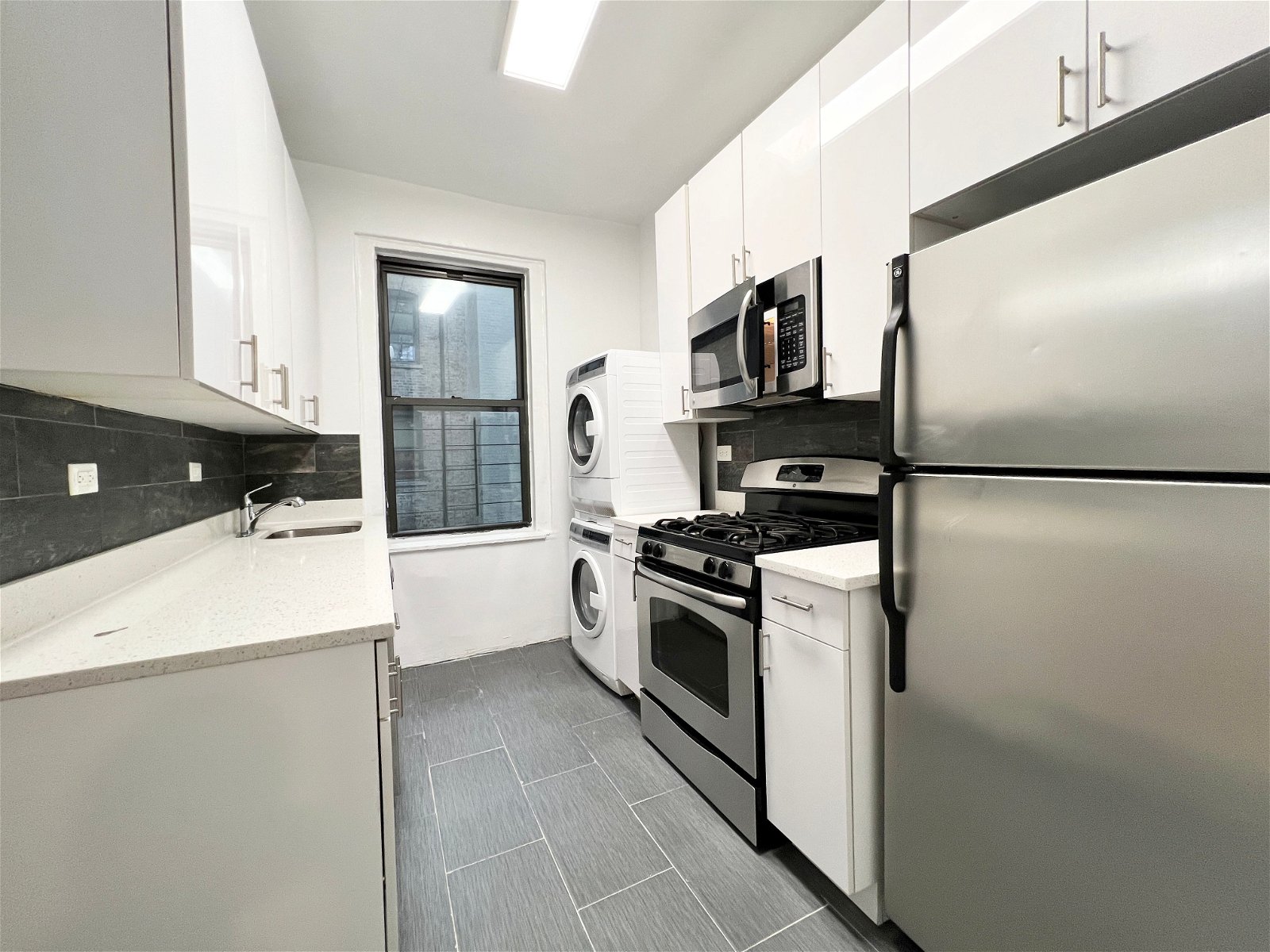 Real estate property located at 565 215th #21, New York, New York City, NY