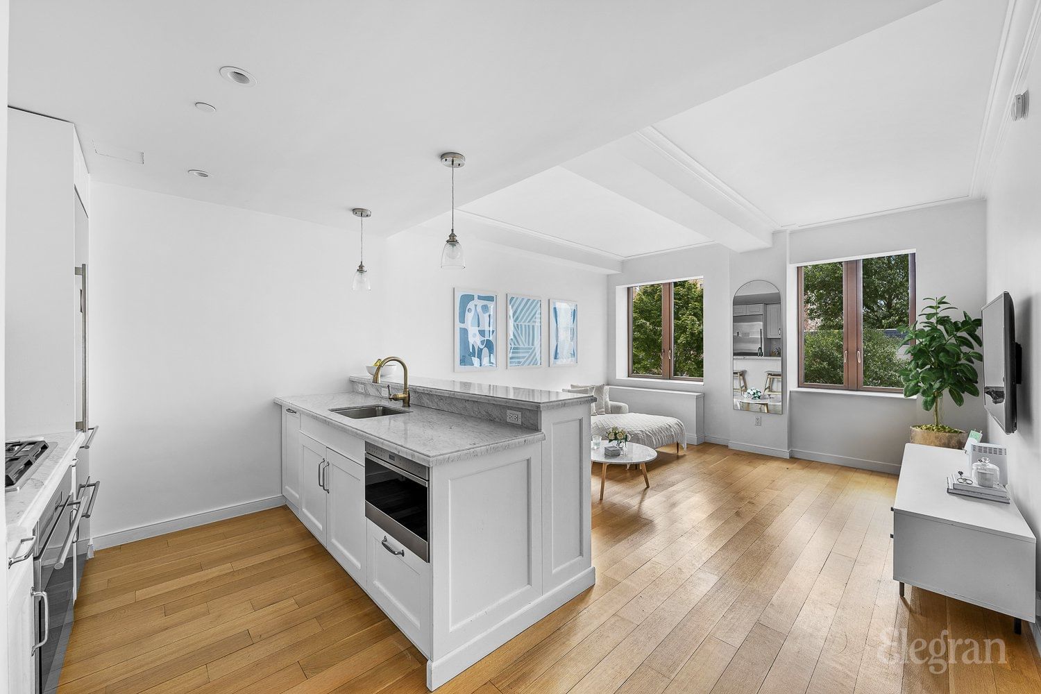 Real estate property located at 225 19th #404, NewYork, Gramercy Park, New York City, NY