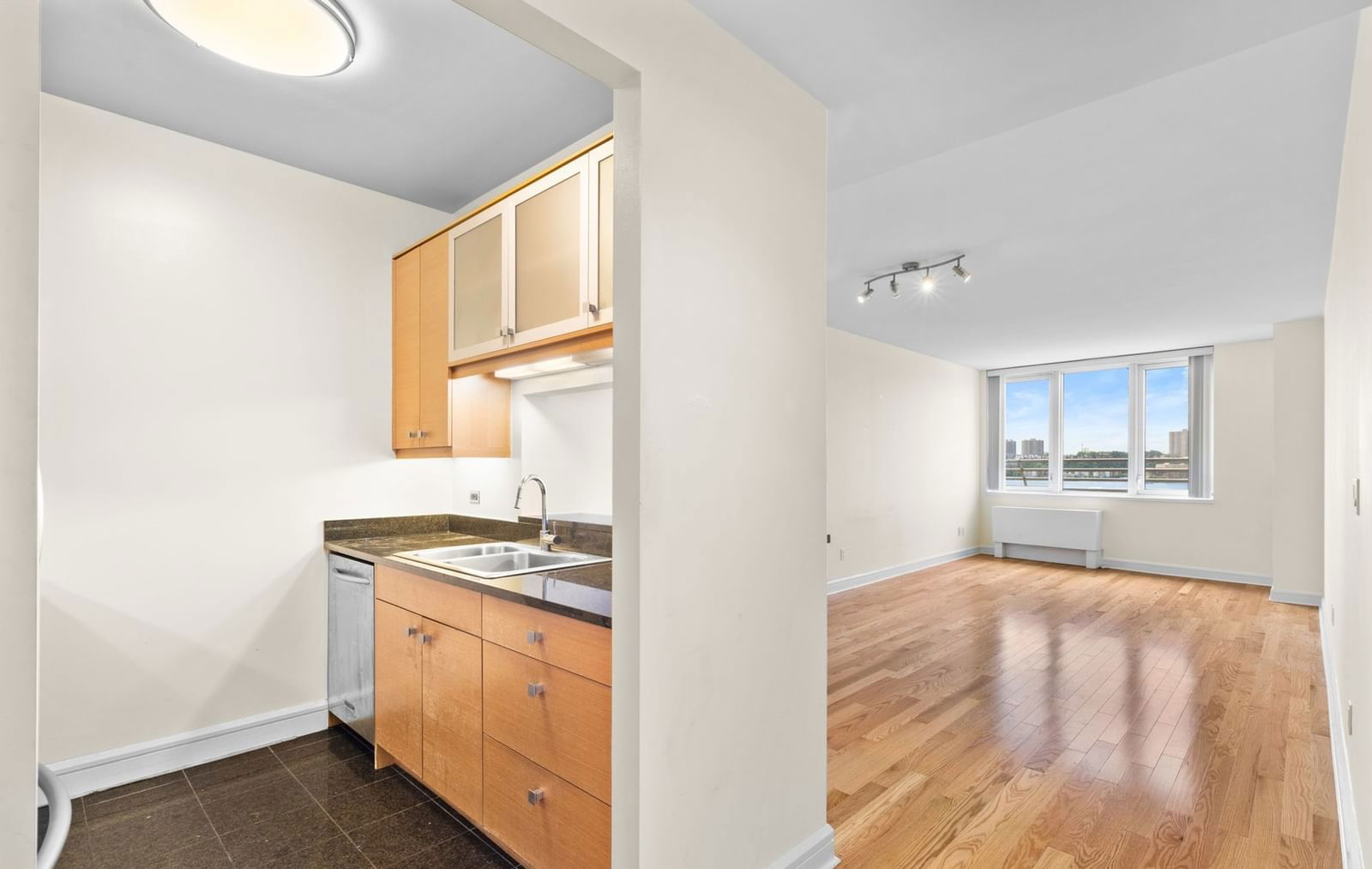 Real estate property located at 120 Riverside #5-H, NewYork, Lincoln Square, New York City, NY