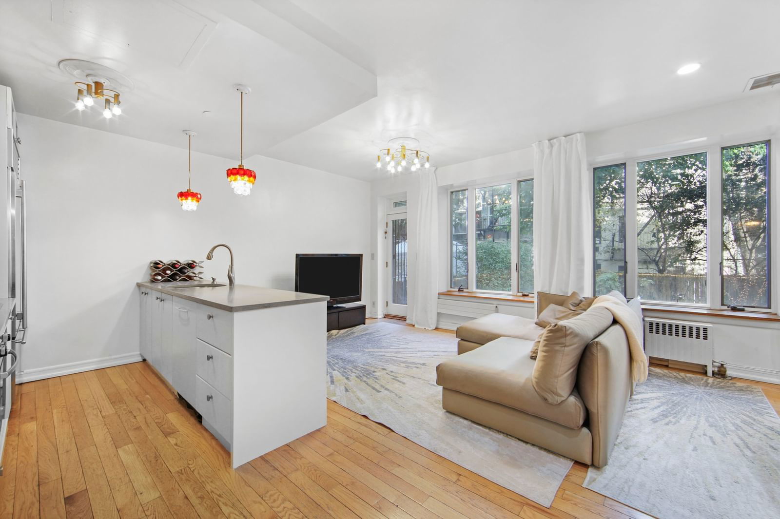 Real estate property located at 237 88th #101, NewYork, Upper East Side, New York City, NY