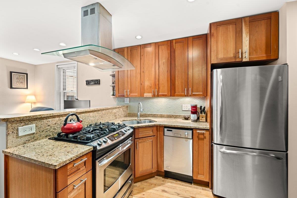 Real estate property located at 309 87th #6-H, NewYork, Upper East Side, New York City, NY