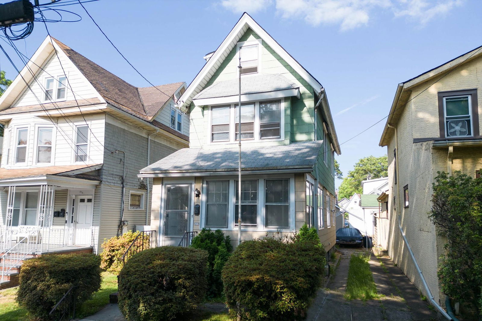 Real estate property located at 577 Davis (Building), Richmond, New York City, NY