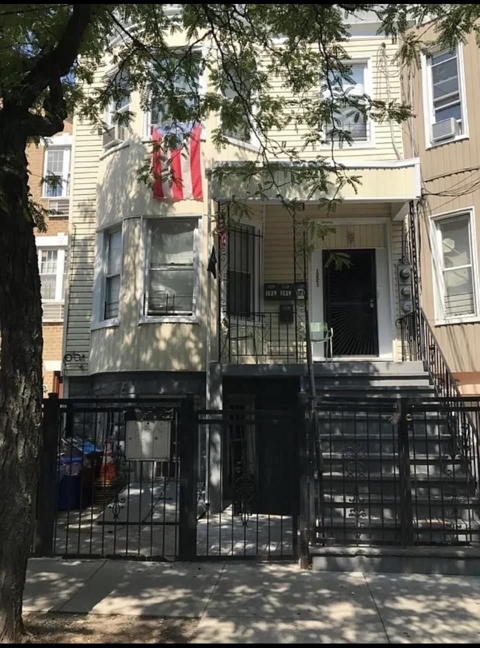 Real estate property located at 1221 Tinton, Bronx, Longwood, New York City, NY