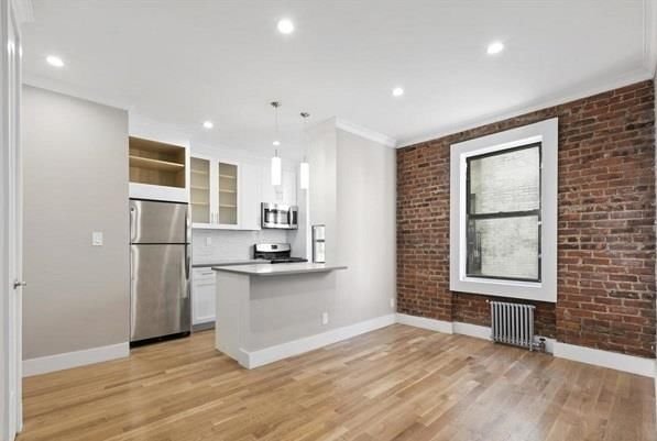 Real estate property located at 21-16 35th #4-H, Queens, Astoria, New York City, NY