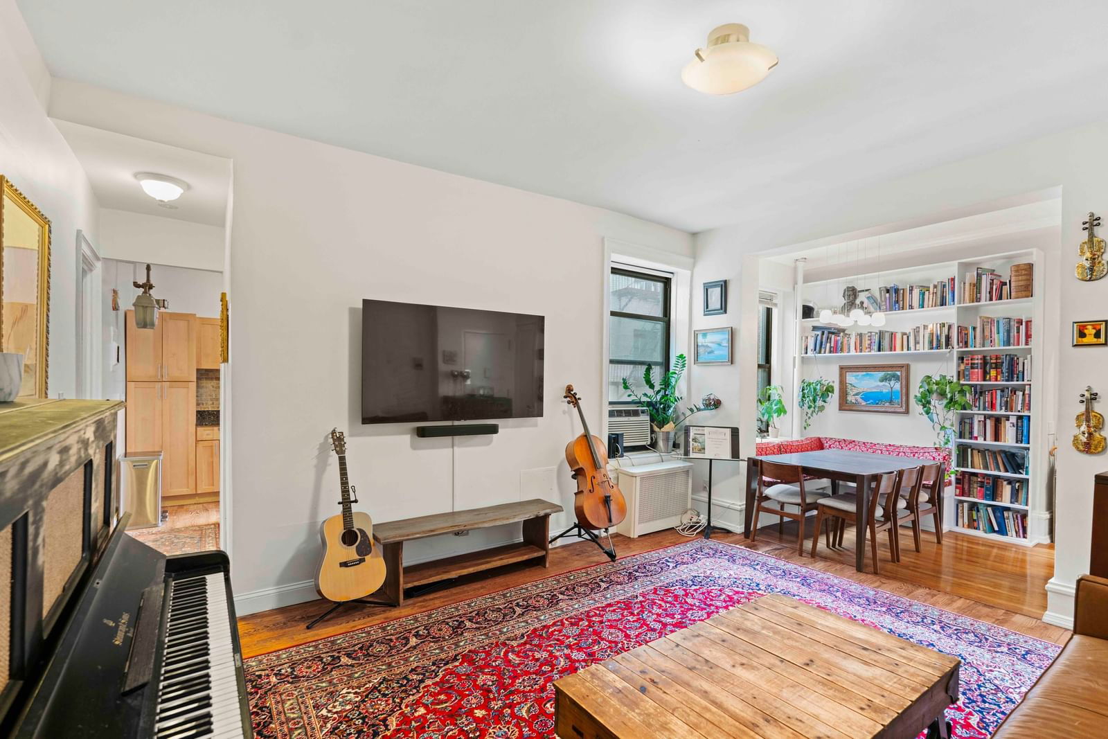 Real estate property located at 203 98th #4-CD, NewYork, Upper West Side, New York City, NY