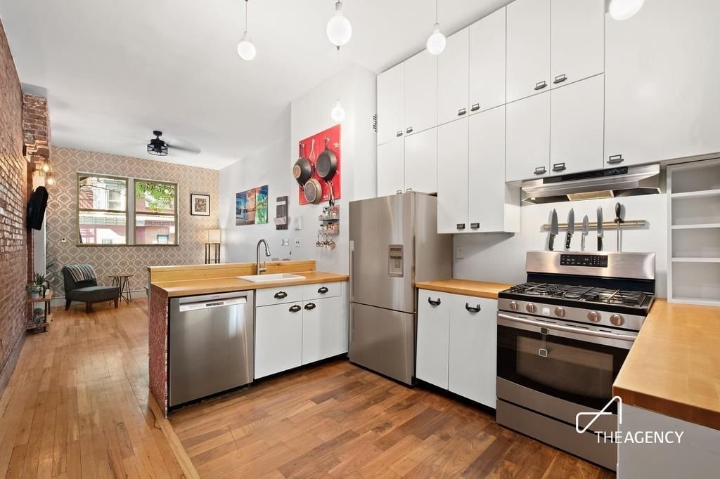 Real estate property located at 487 6th #1-R, Kings, Park Slope, New York City, NY