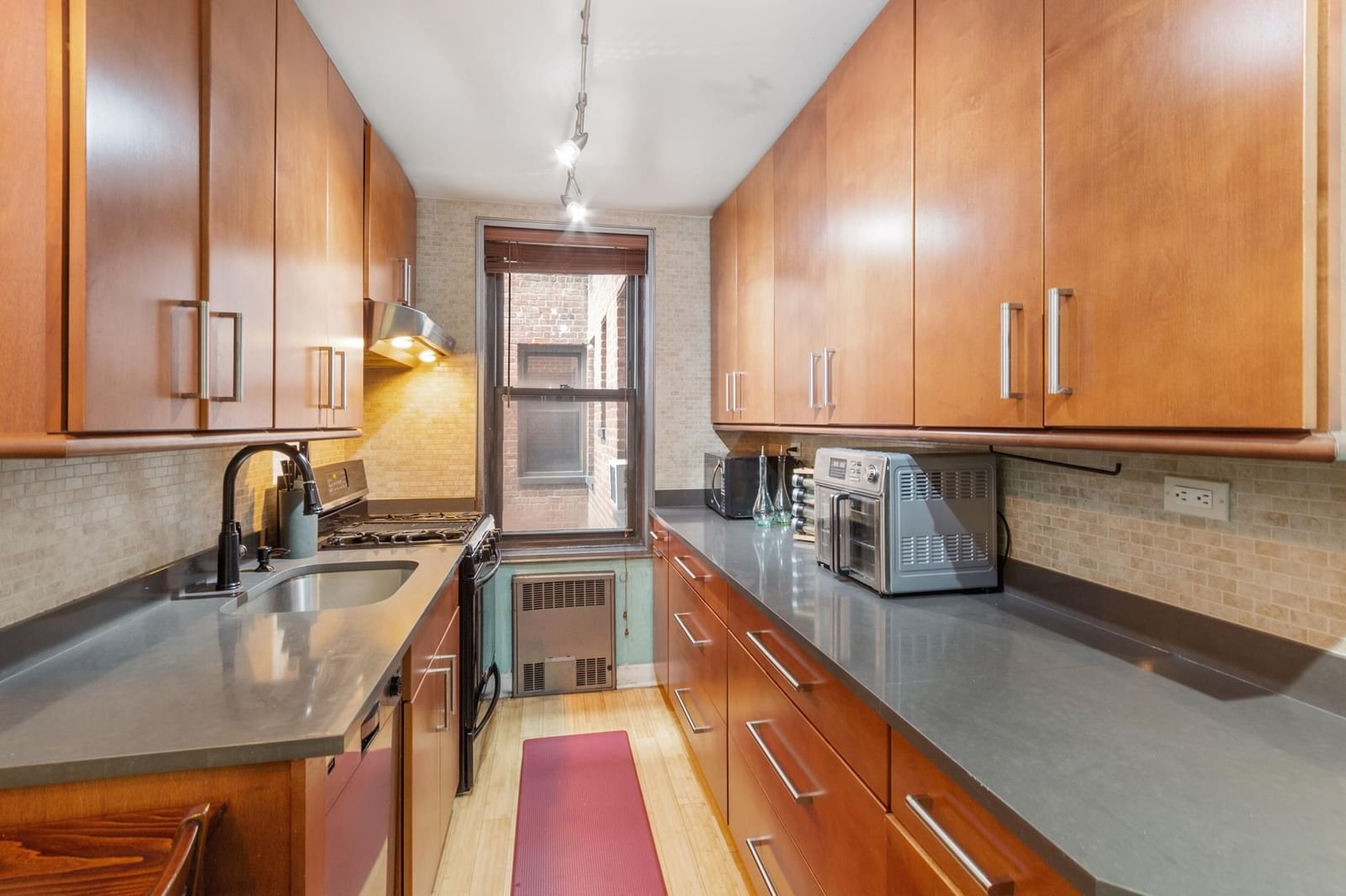 Real estate property located at 83-40 Austin #4-P, Queens, Kew Gardens, New York City, NY