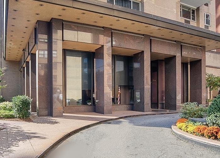 Real estate property located at 250 87th #18-E, NewYork, Upper East Side, New York City, NY