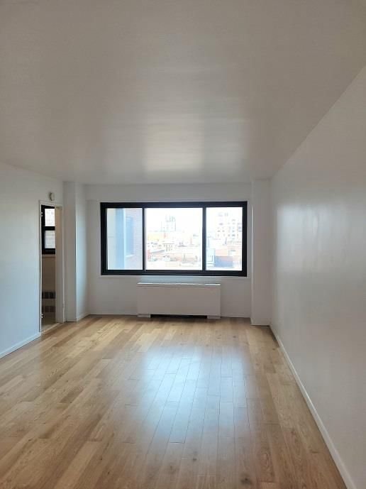 Real estate property located at 201 21st #9-A, NewYork, Chelsea, New York City, NY