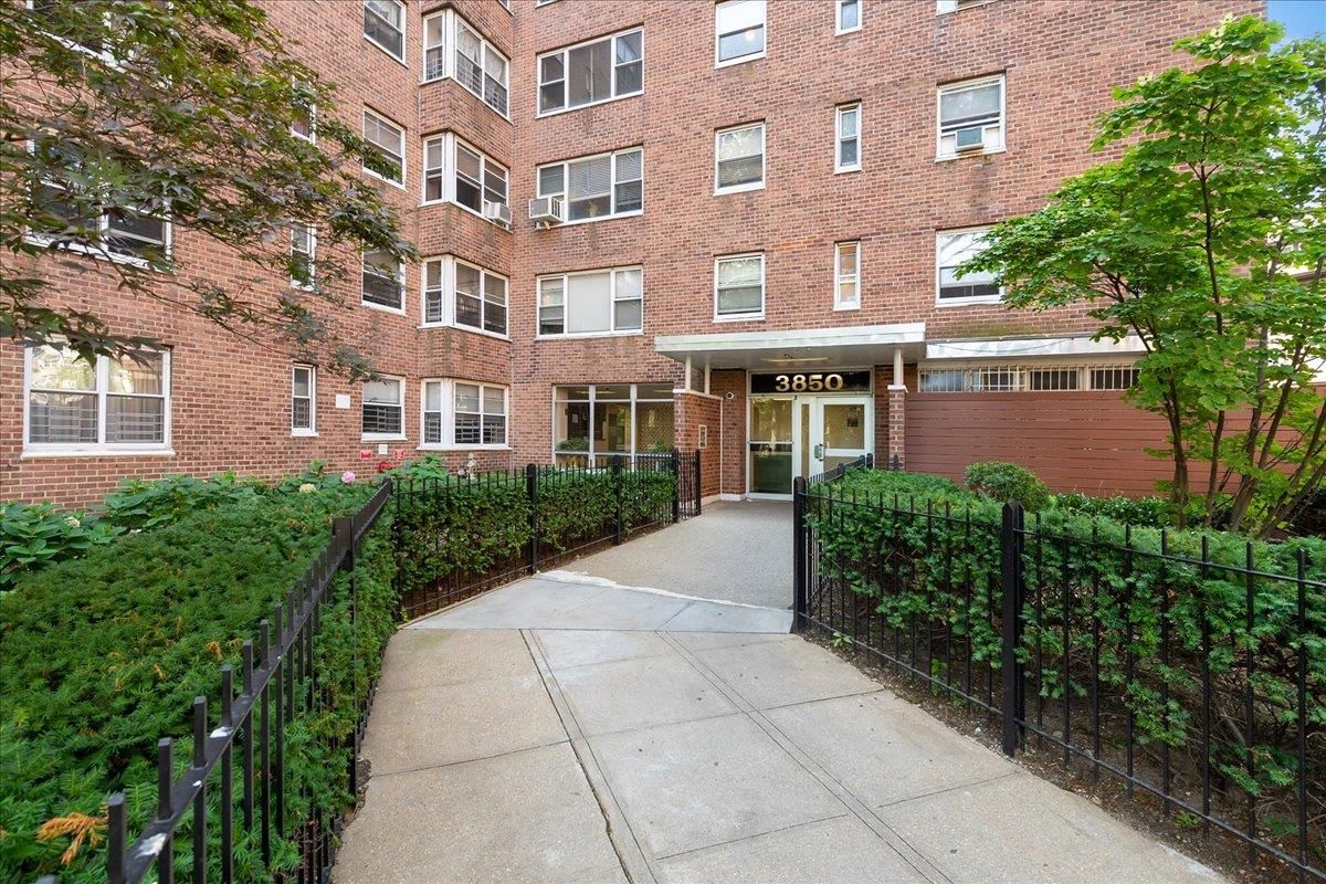 Real estate property located at 3850 Sedgwick #8-G, Bronx, Kingsbridge, New York City, NY