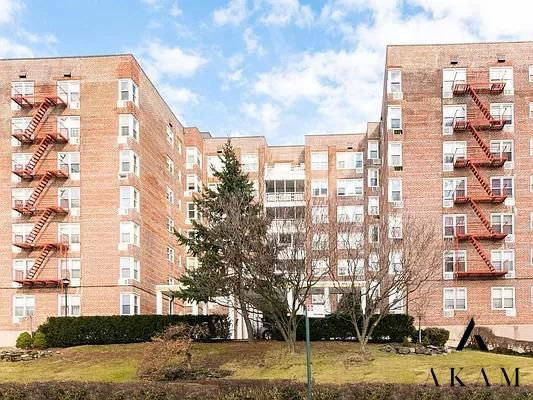 Real estate property located at 601 Kappock #5-C, Bronx, Riverdale, New York City, NY
